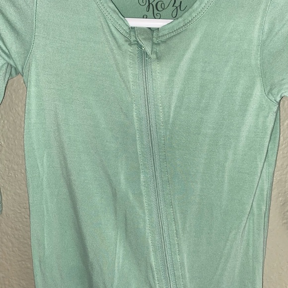 Kozi & Co Romper - Picture 4 of 5